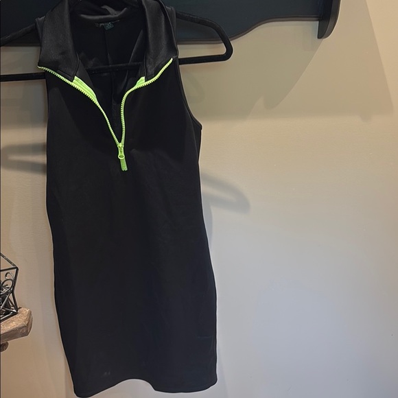 Wild Fable Black Dress with Neon Green Zipper - Picture 1 of 4